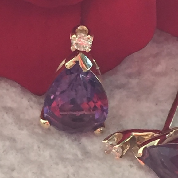 Vintage Jewelry - 14kt Amethyst & Diamond earrings